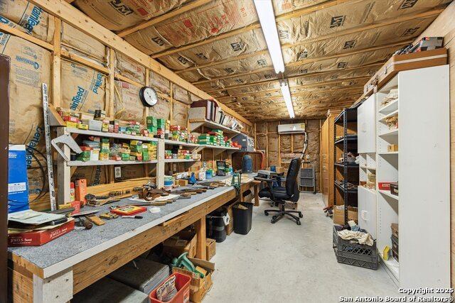 2260 Rocky Ridge Loop, Canyon Lake, TX 78133