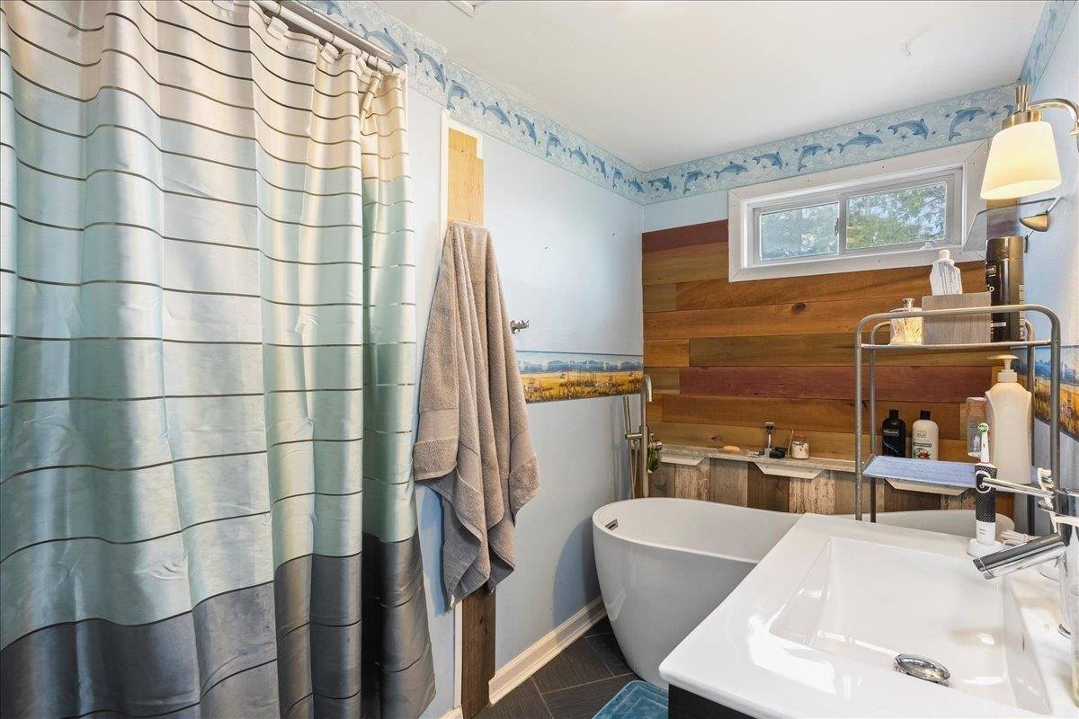 11165 Main Street, Hewitt, WI 54441