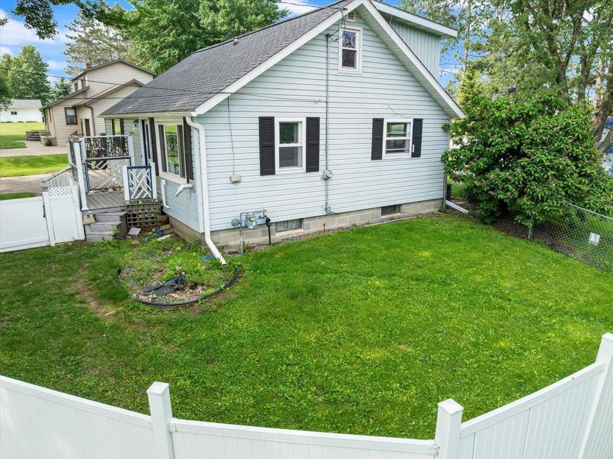 11165 Main Street, Hewitt, WI 54441