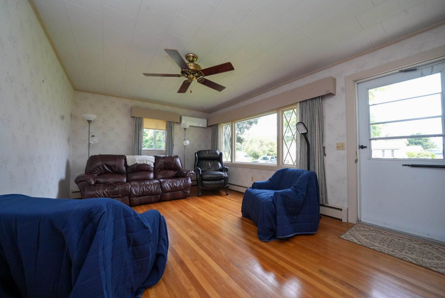 12 Davis Drive, Veazie, ME 04401