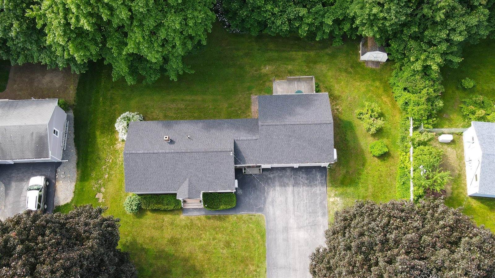 12 Davis Drive, Veazie, ME 04401