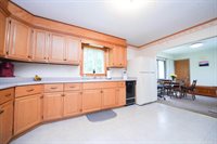 12 Davis Drive, Veazie, ME 04401