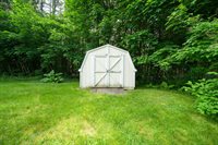 12 Davis Drive, Veazie, ME 04401