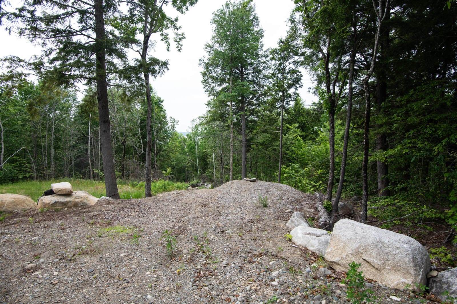 3 Salmon Point Lane, Enfield, ME 04493