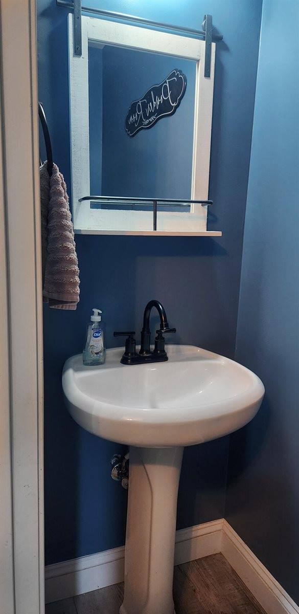 32 Nickerson Road, Searsport, ME 04974