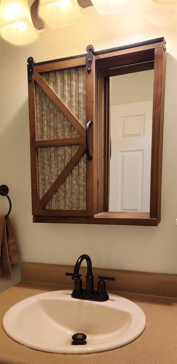 32 Nickerson Road, Searsport, ME 04974