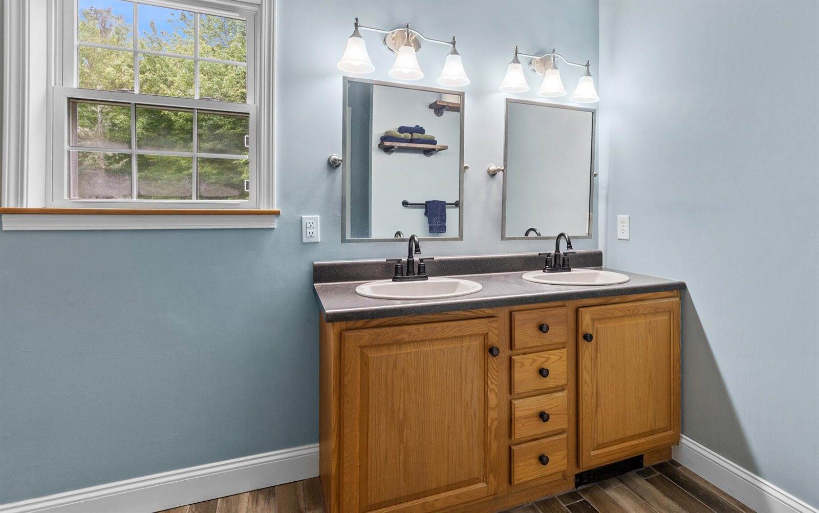 32 Nickerson Road, Searsport, ME 04974