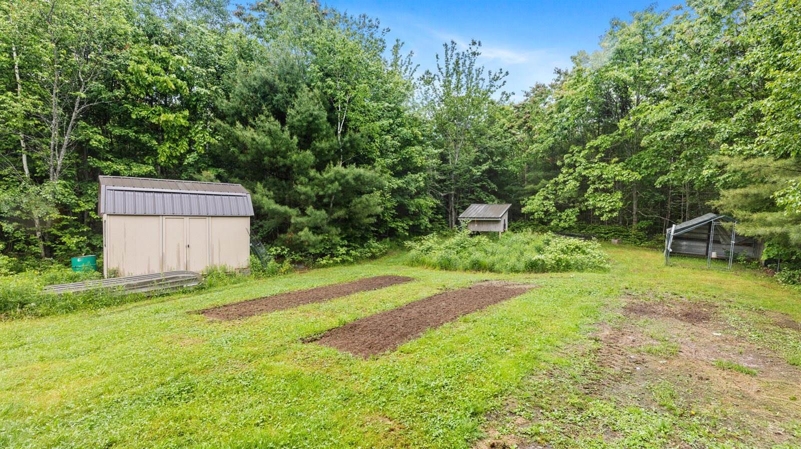 32 Nickerson Road, Searsport, ME 04974