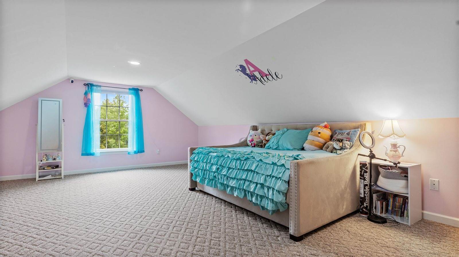 32 Nickerson Road, Searsport, ME 04974