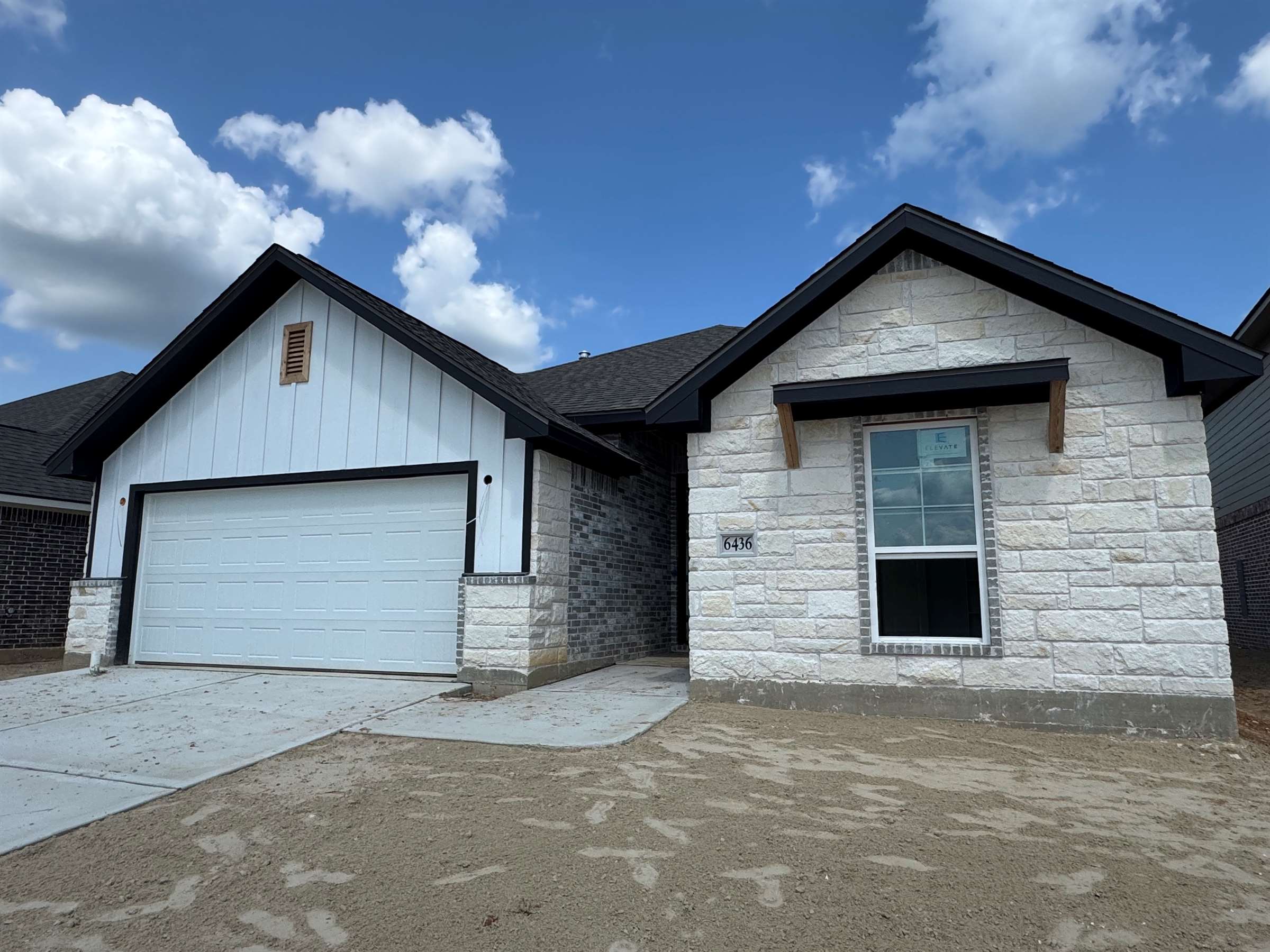 6436 Raleigh, College Station, TX 77845