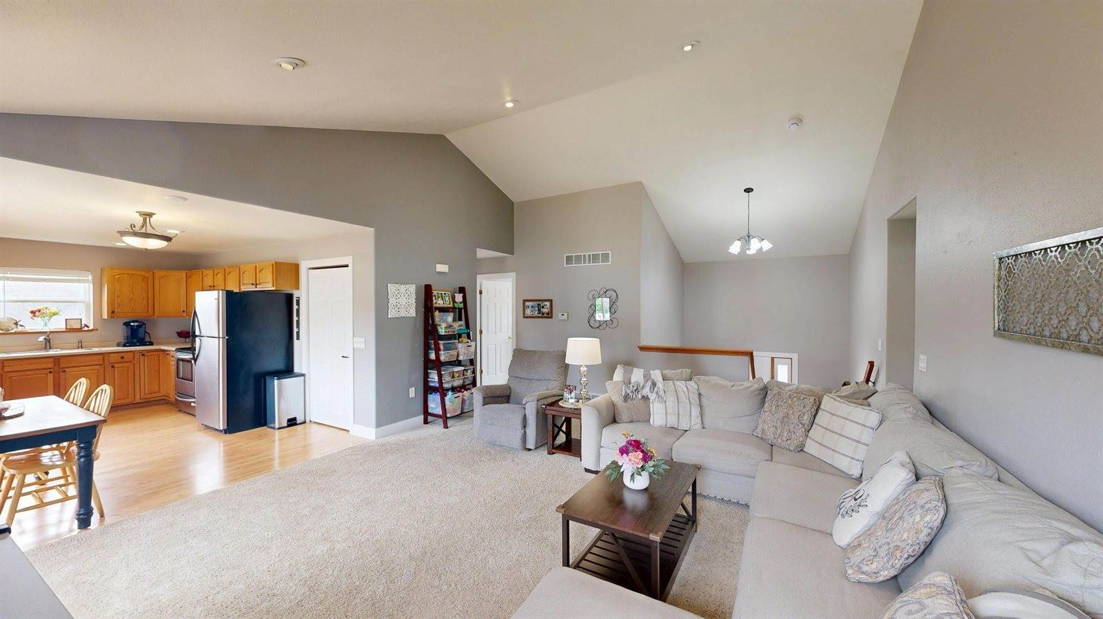 184 Badger Ln, Milton, WI 53563