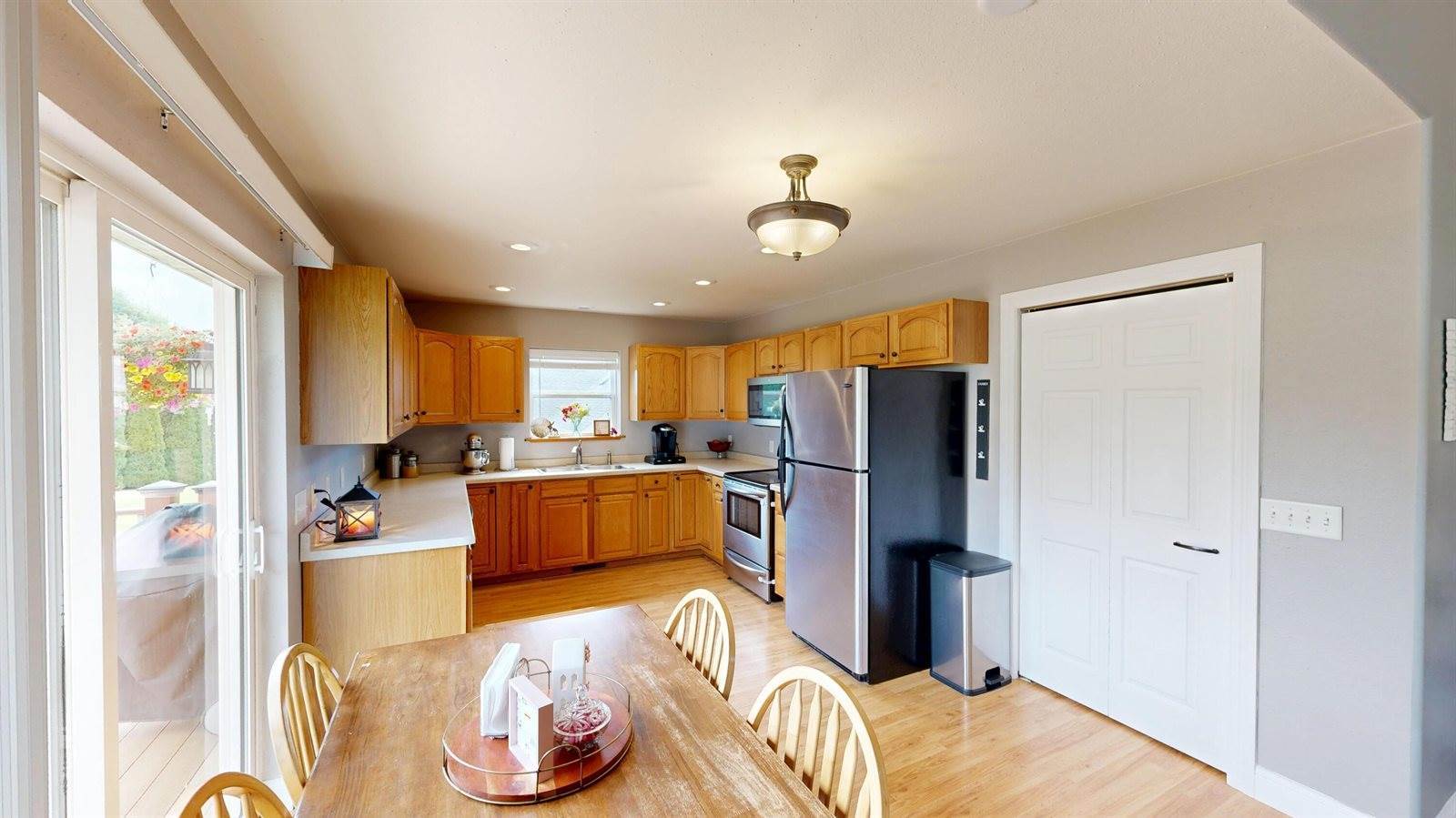 184 Badger Ln, Milton, WI 53563