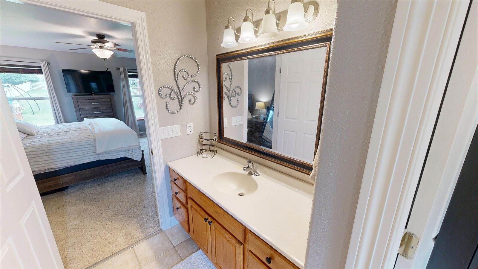 184 Badger Ln, Milton, WI 53563