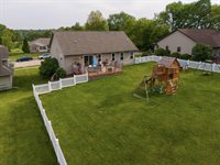 184 Badger Ln, Milton, WI 53563