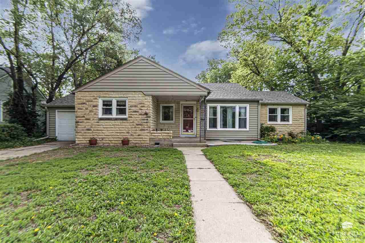 1107 North Olive, Abilene, KS 67410