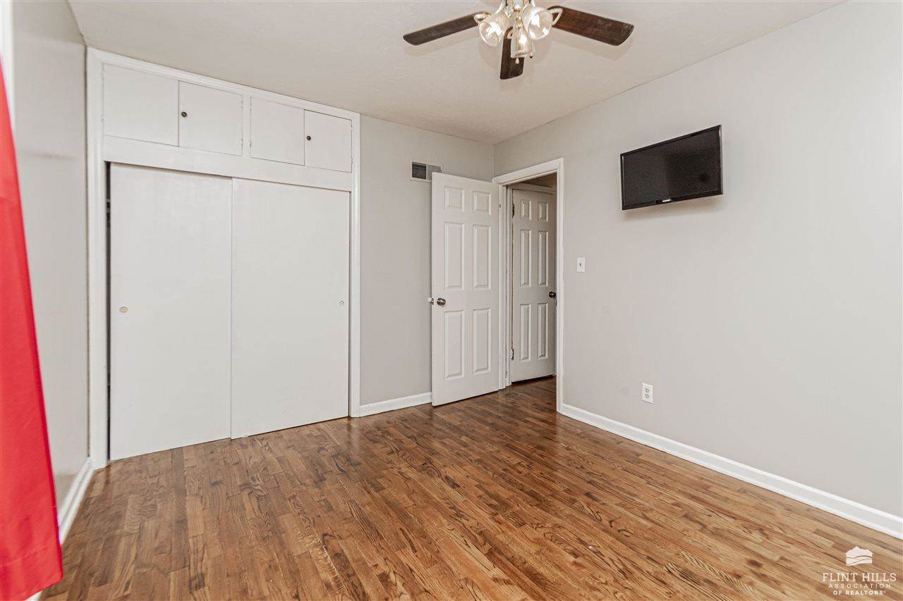 1107 North Olive, Abilene, KS 67410