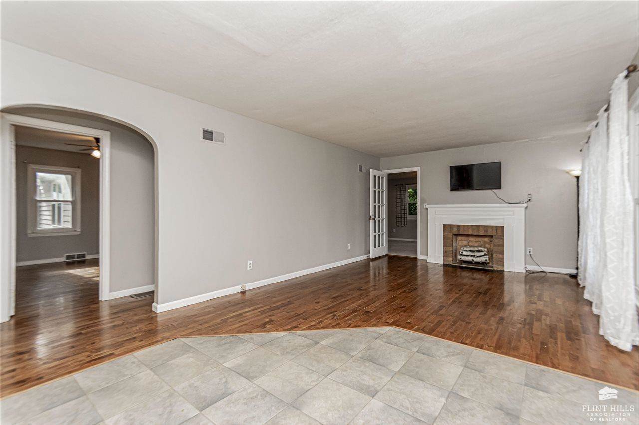 1107 North Olive, Abilene, KS 67410