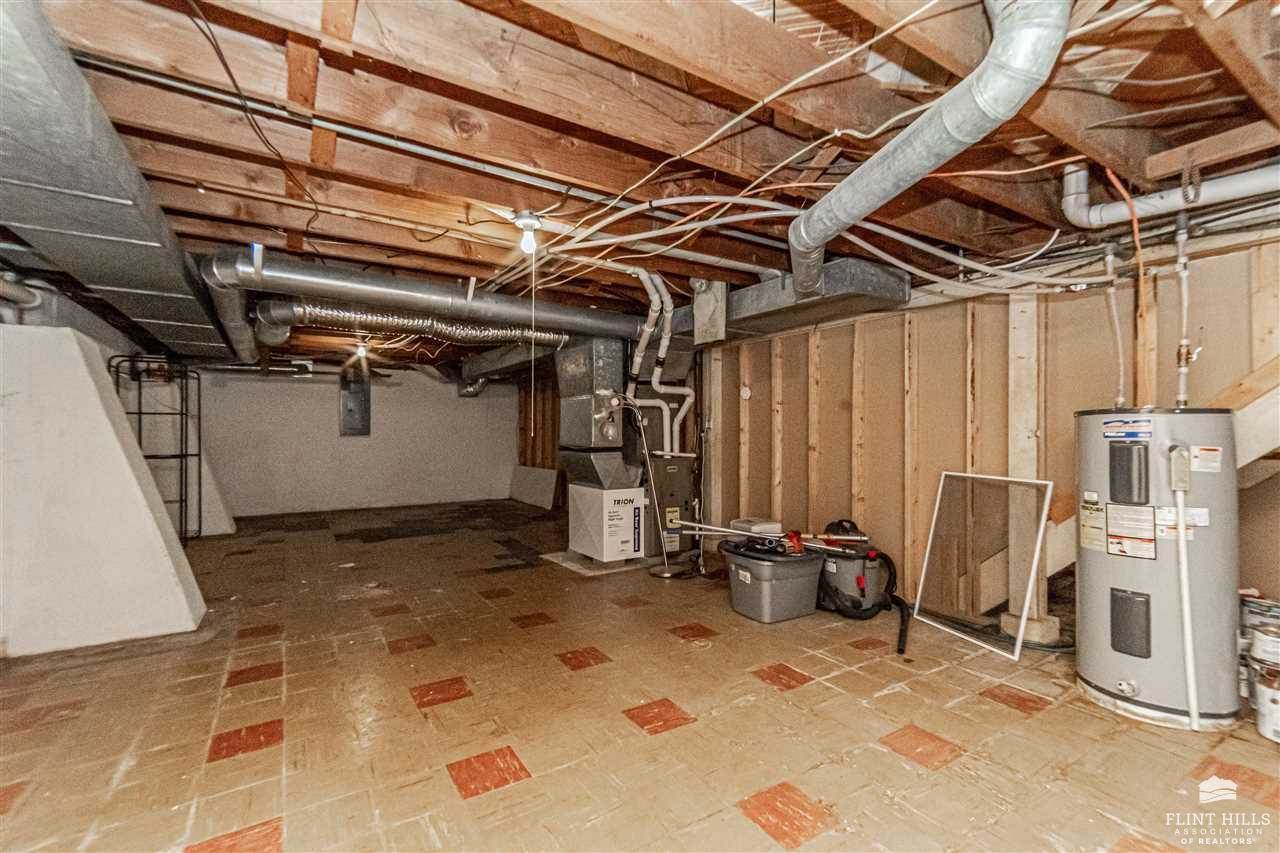 1107 North Olive, Abilene, KS 67410