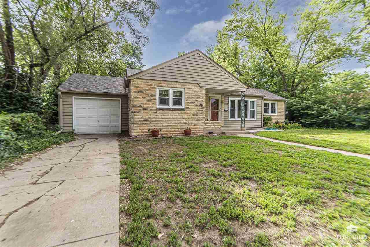 1107 North Olive, Abilene, KS 67410