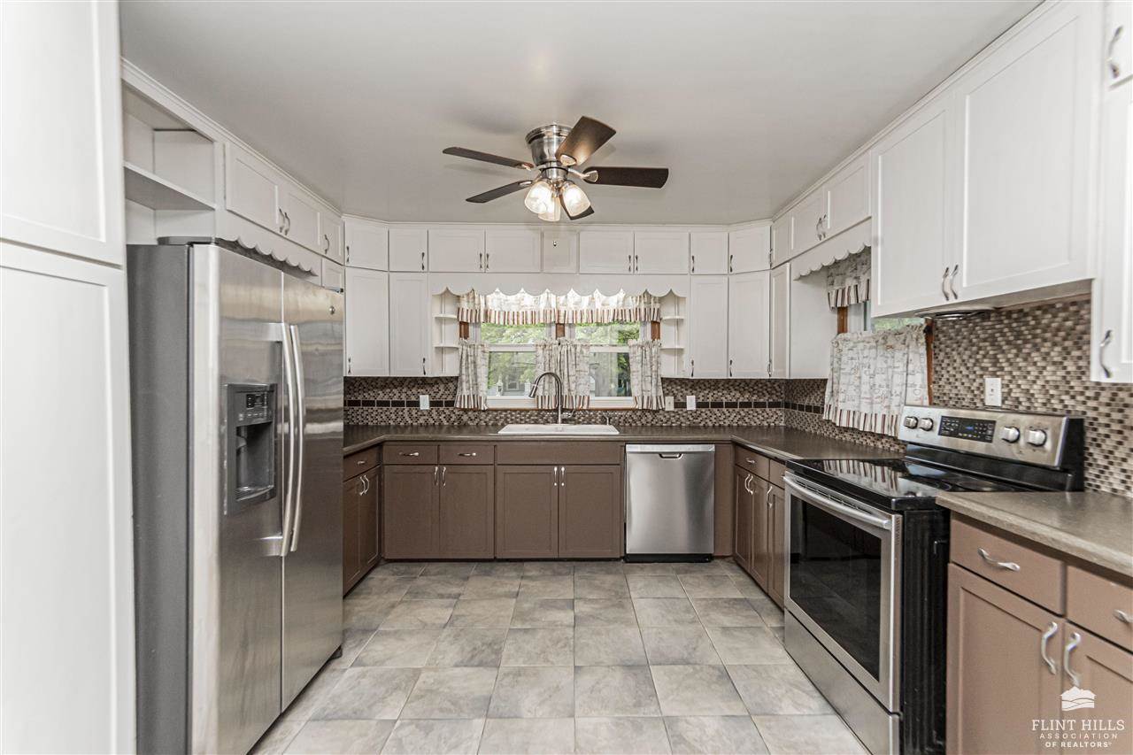 1107 North Olive, Abilene, KS 67410