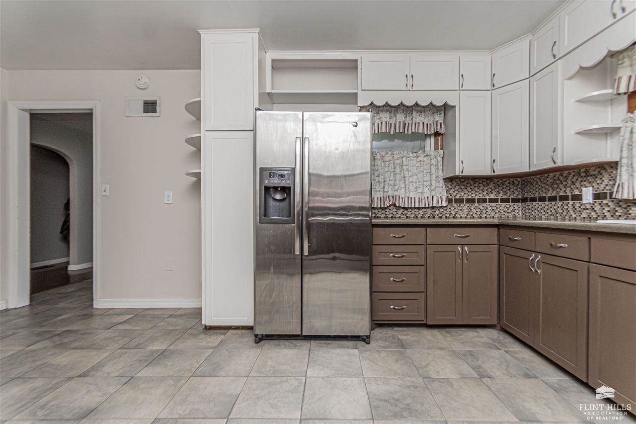 1107 North Olive, Abilene, KS 67410