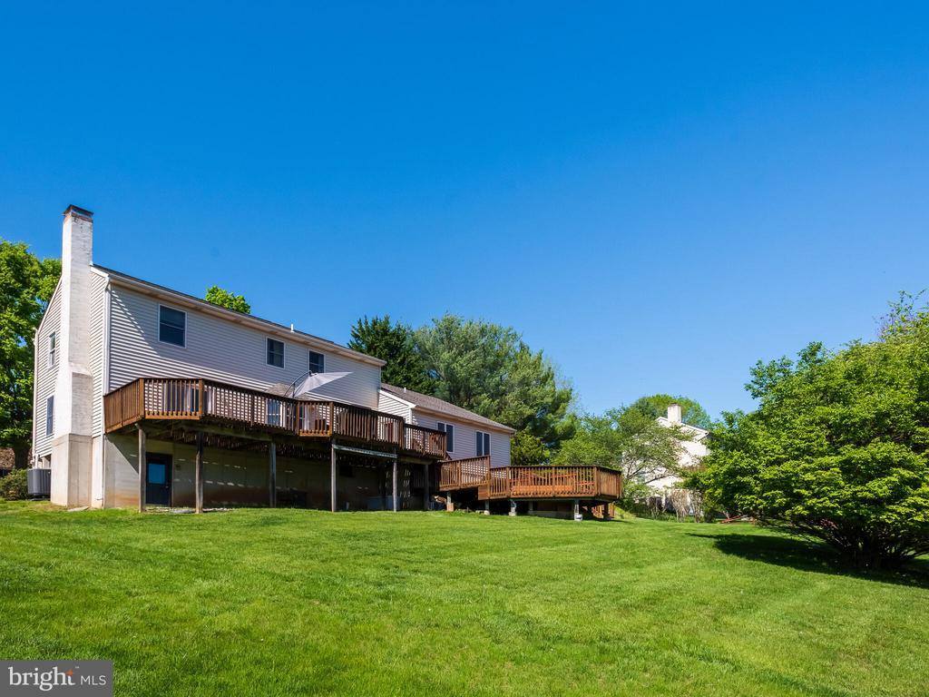 102 Noble Drive, Downingtown, PA 19335