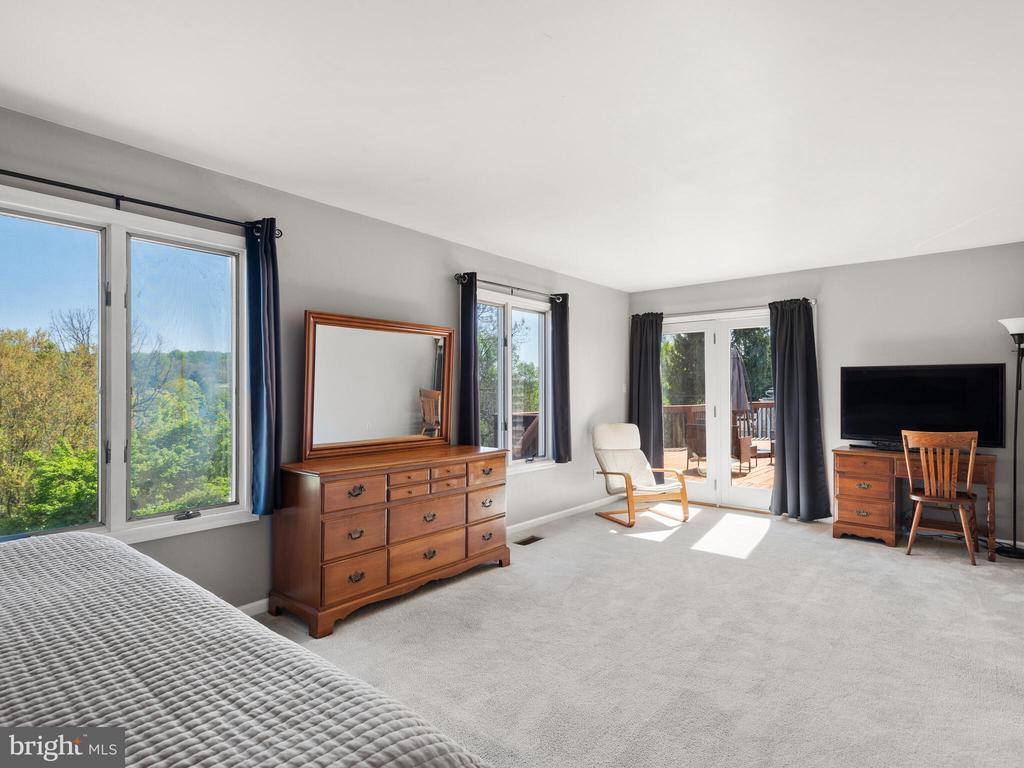 102 Noble Drive, Downingtown, PA 19335