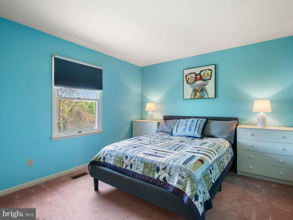 102 Noble Drive, Downingtown, PA 19335