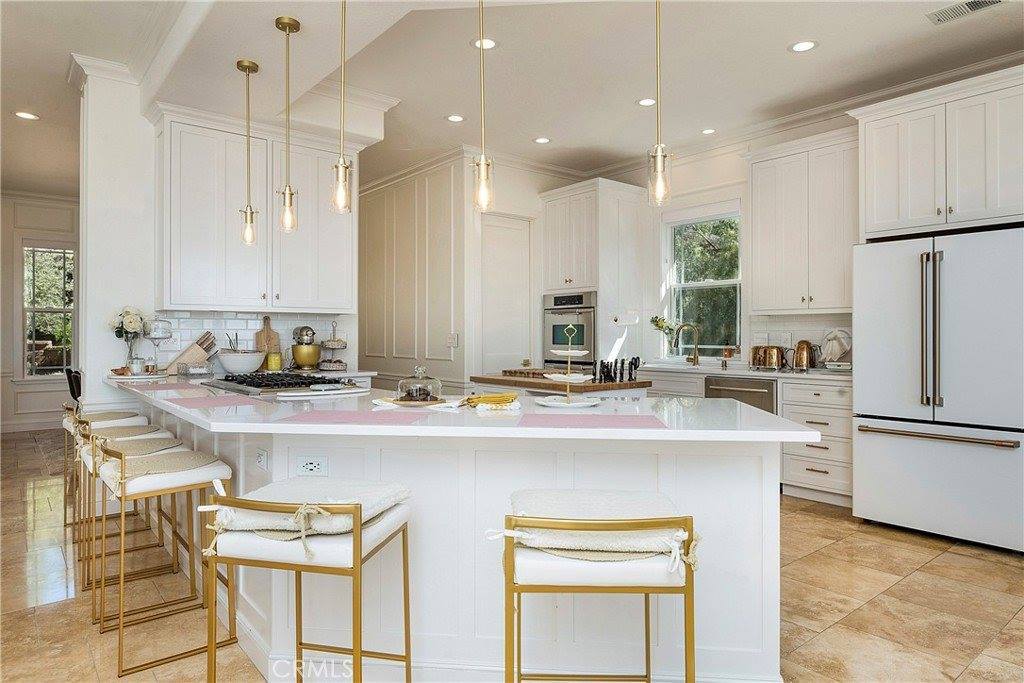 16038 Eagle Rock Road, Hidden Valley Lake, CA 95467