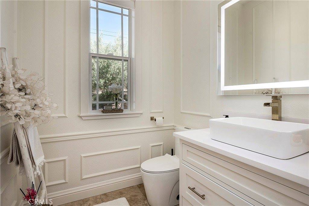 16038 Eagle Rock Road, Hidden Valley Lake, CA 95467