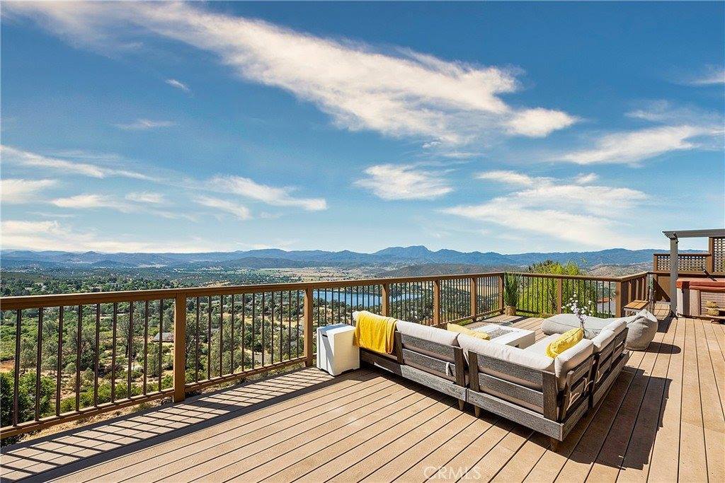 16038 Eagle Rock Road, Hidden Valley Lake, CA 95467