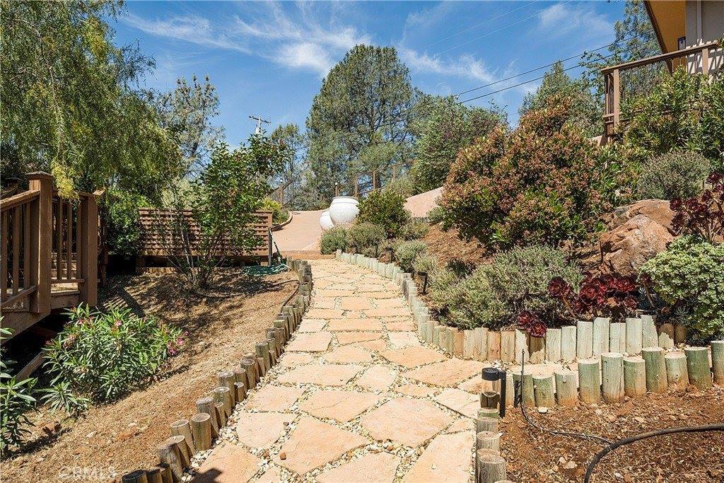 16038 Eagle Rock Road, Hidden Valley Lake, CA 95467