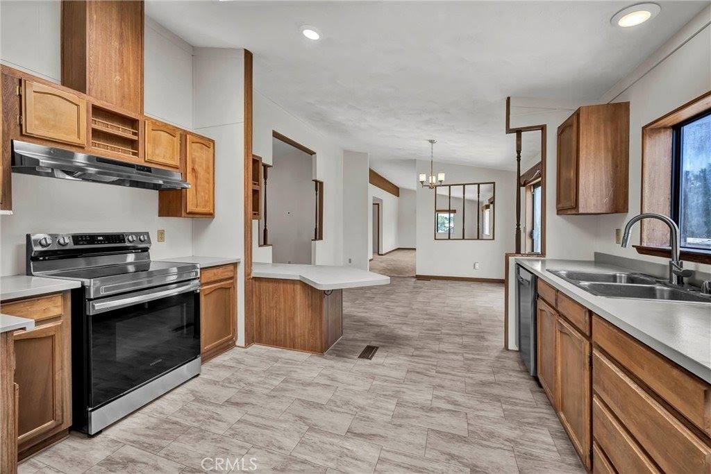 16272 27th Avenue, Clearlake, CA 95422