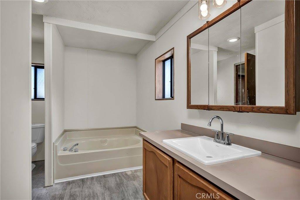 16272 27th Avenue, Clearlake, CA 95422