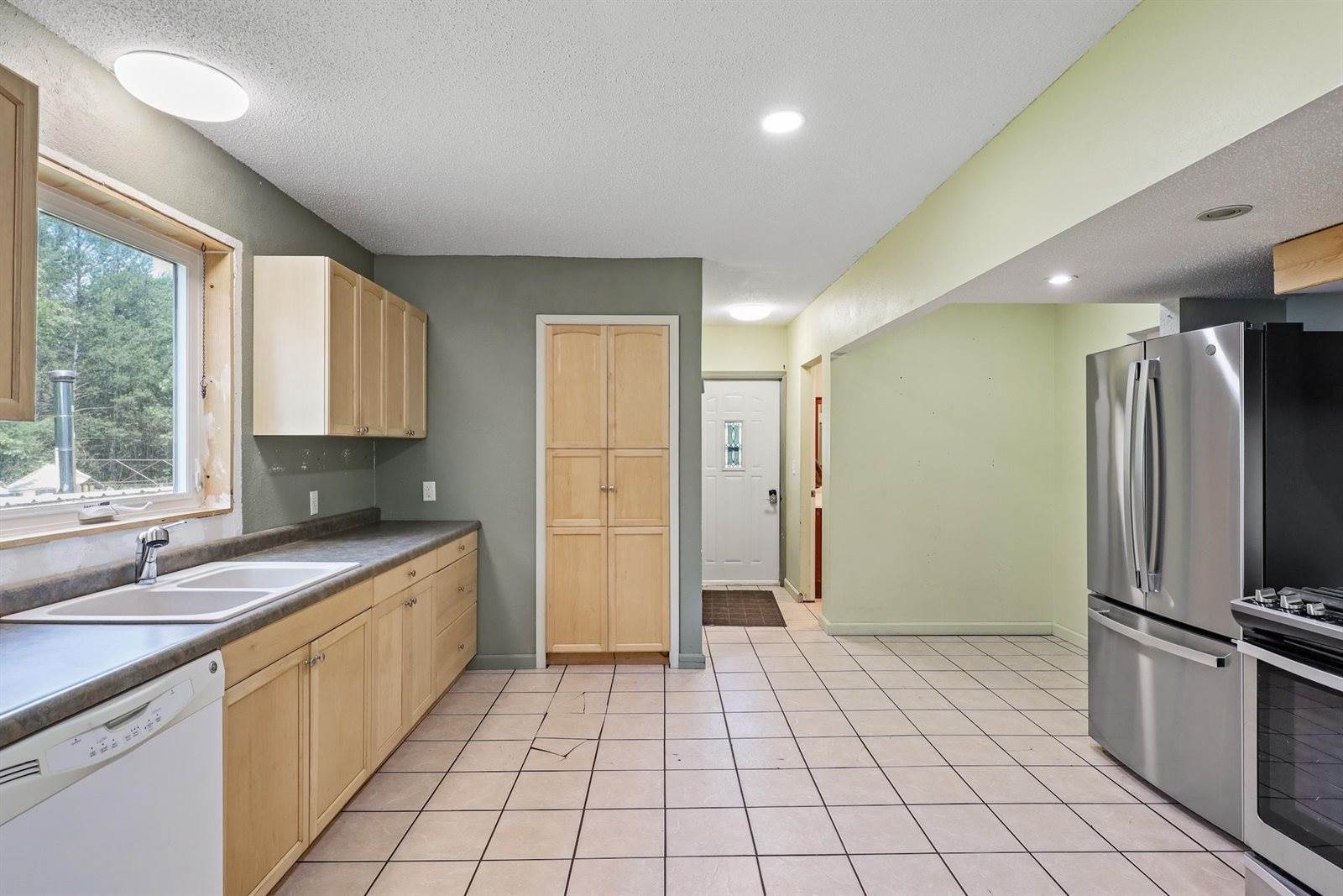 917 5th Avenue, Hancock, WI 54943