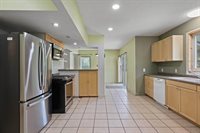 917 5th Avenue, Hancock, WI 54943