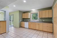 917 5th Avenue, Hancock, WI 54943