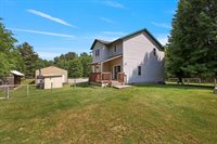 917 5th Avenue, Hancock, WI 54943