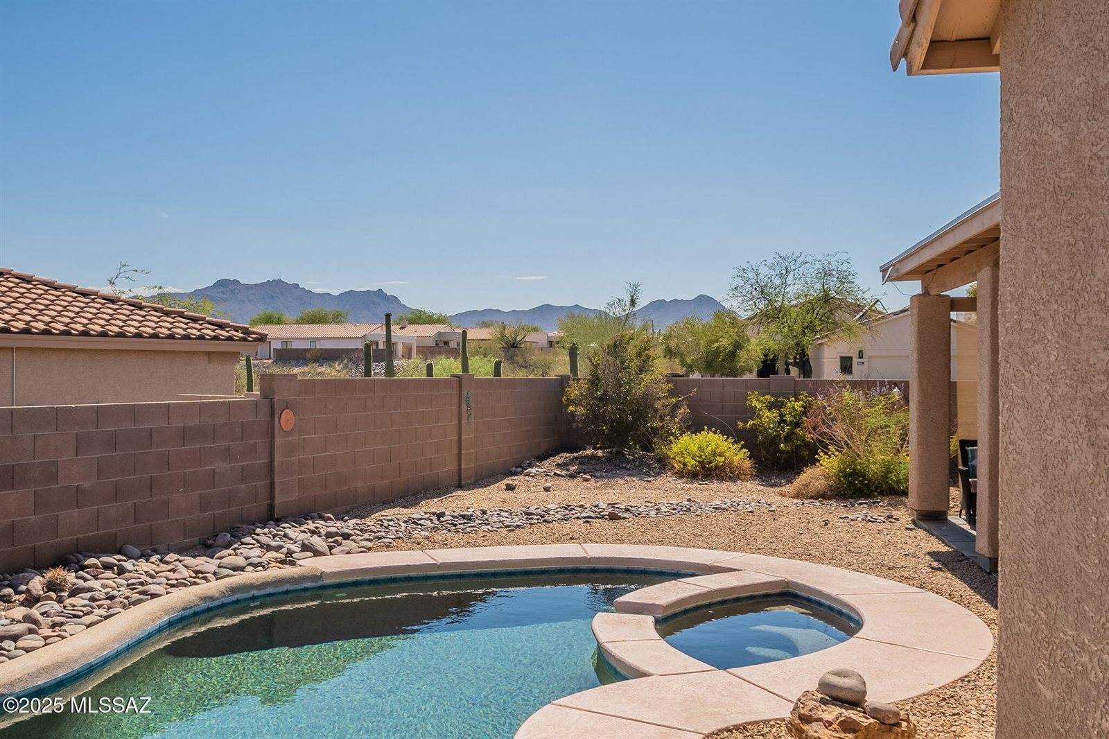 3979 West Prosperity Mine Place, Tucson, AZ 85745