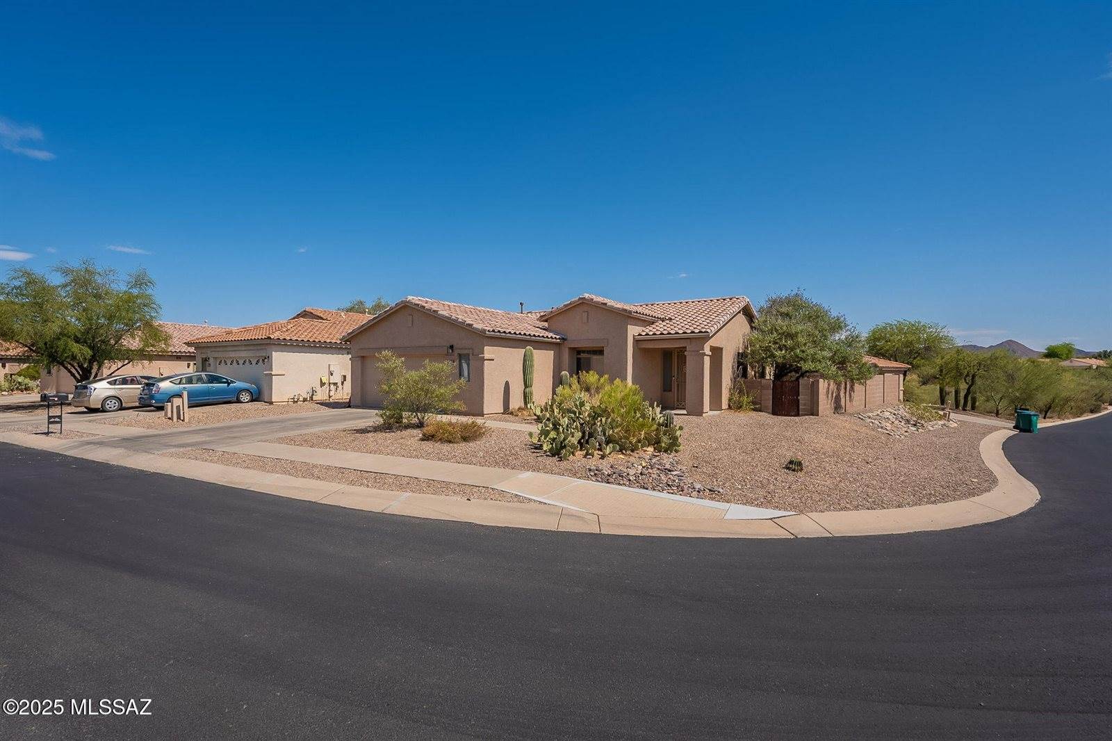 3979 West Prosperity Mine Place, Tucson, AZ 85745