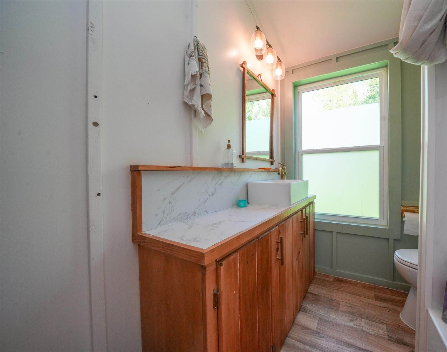 486 Main Street, Orono, ME 04473