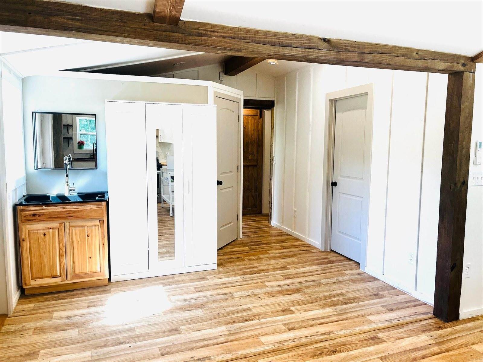 486 Main Street, Orono, ME 04473