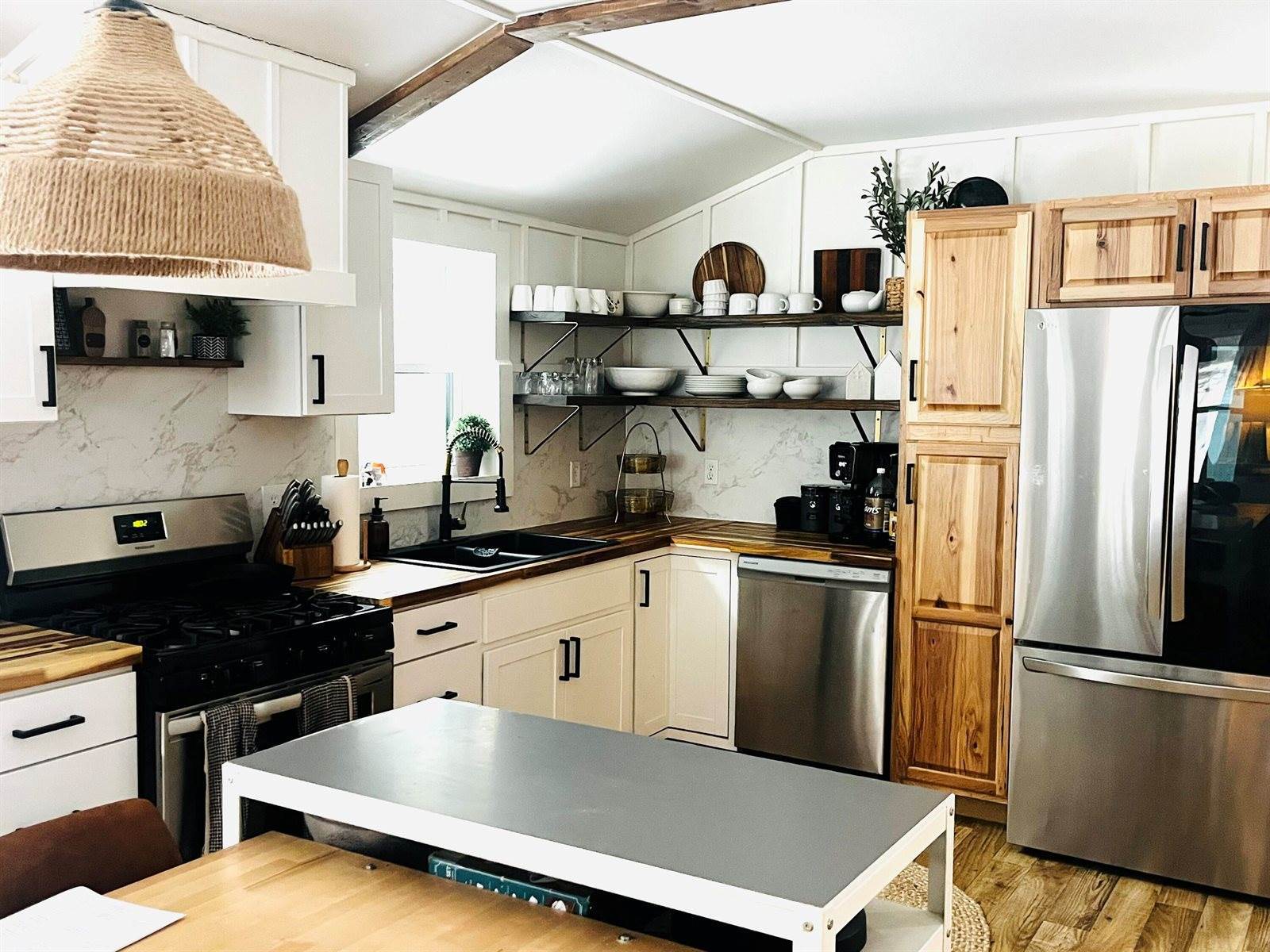 486 Main Street, Orono, ME 04473