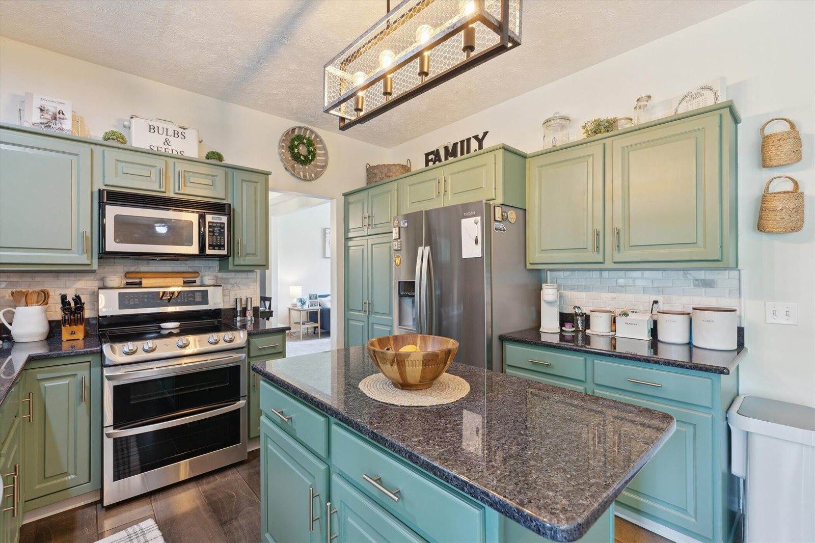 5326 Saddle Club Drive, Kalamazoo, MI 49009