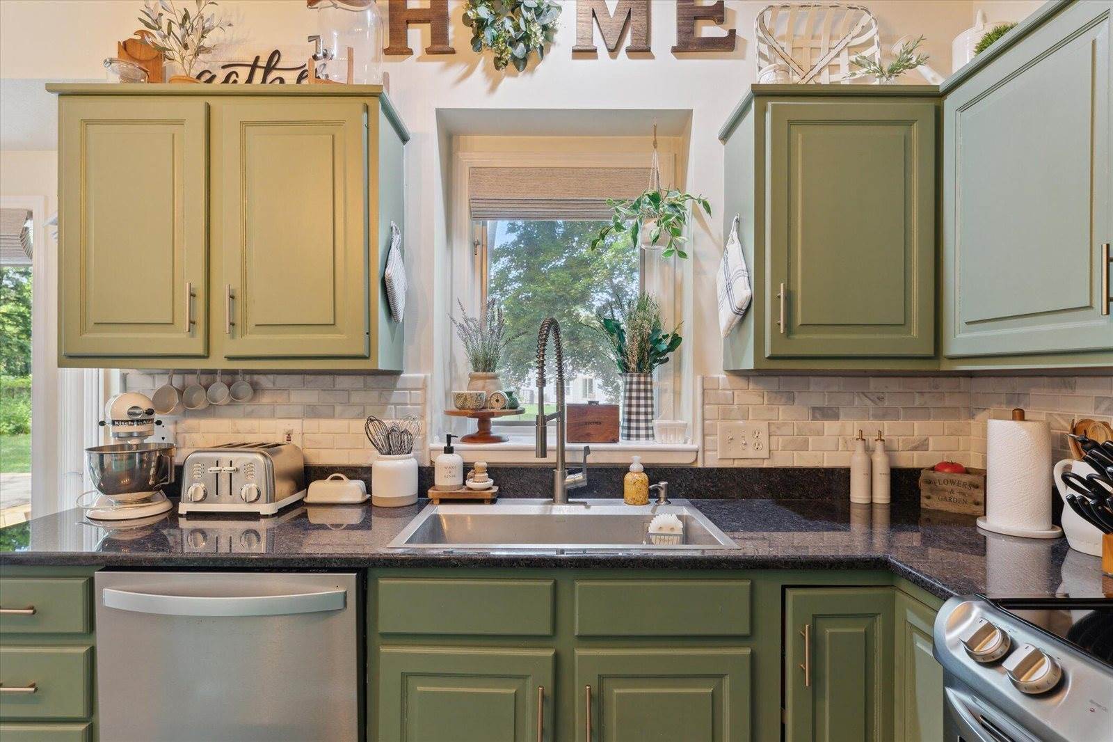 5326 Saddle Club Drive, Kalamazoo, MI 49009