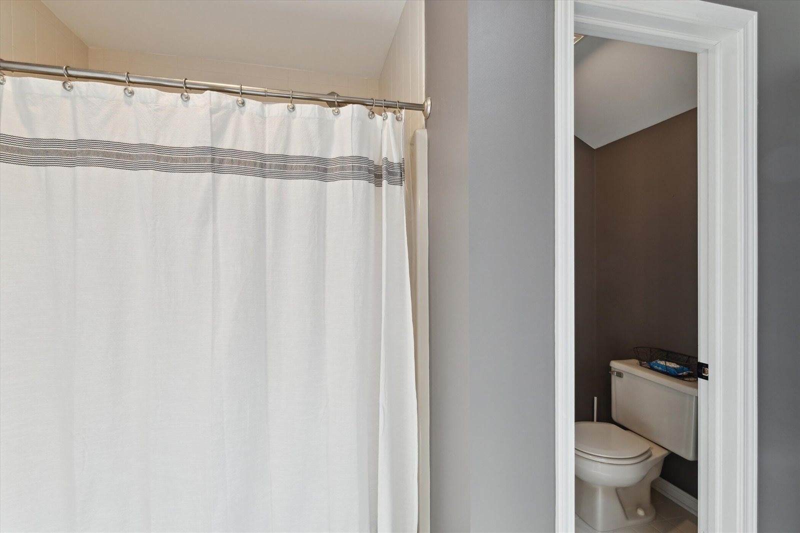 5326 Saddle Club Drive, Kalamazoo, MI 49009