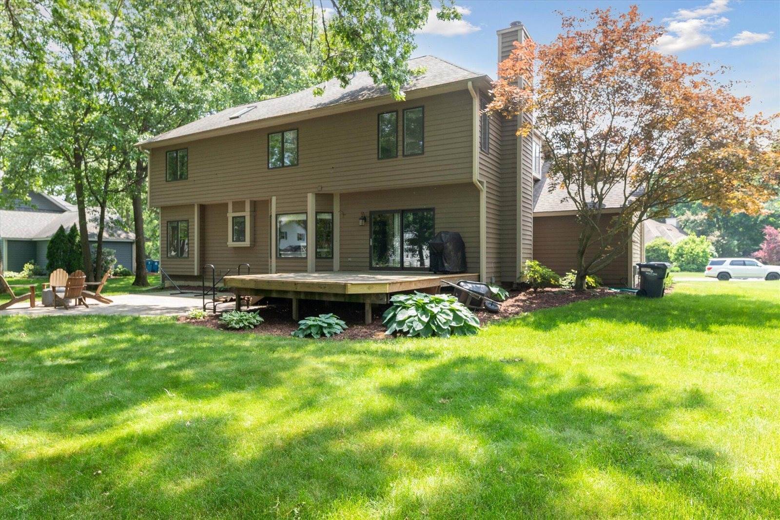 5326 Saddle Club Drive, Kalamazoo, MI 49009