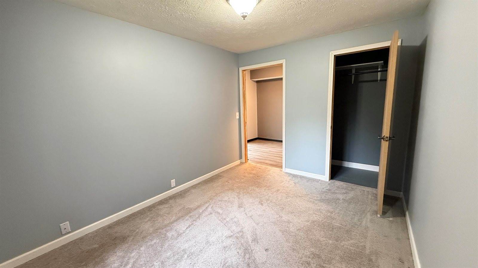 30 Zuidema Court, Kalamazoo, MI 49001