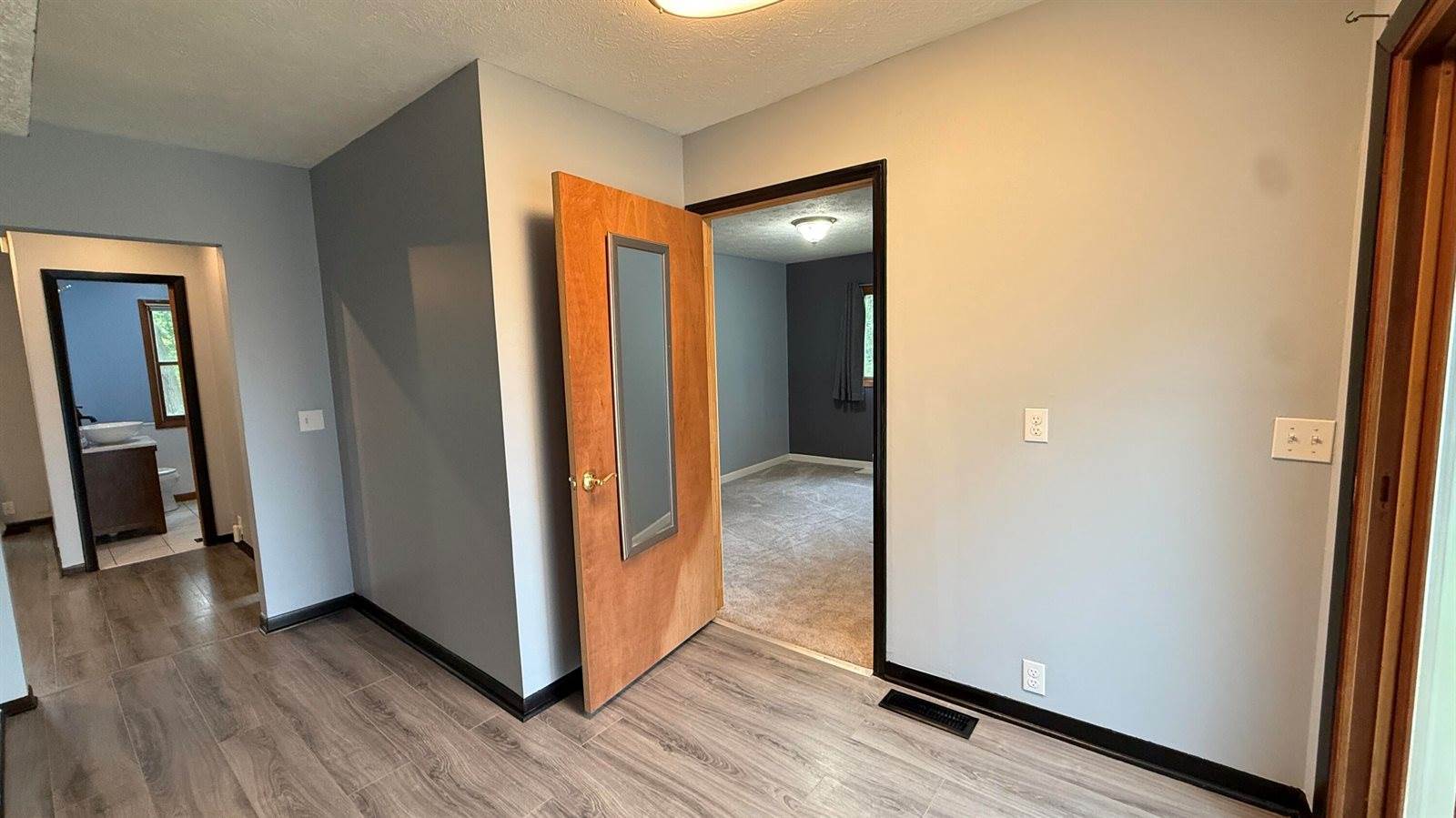 30 Zuidema Court, Kalamazoo, MI 49001