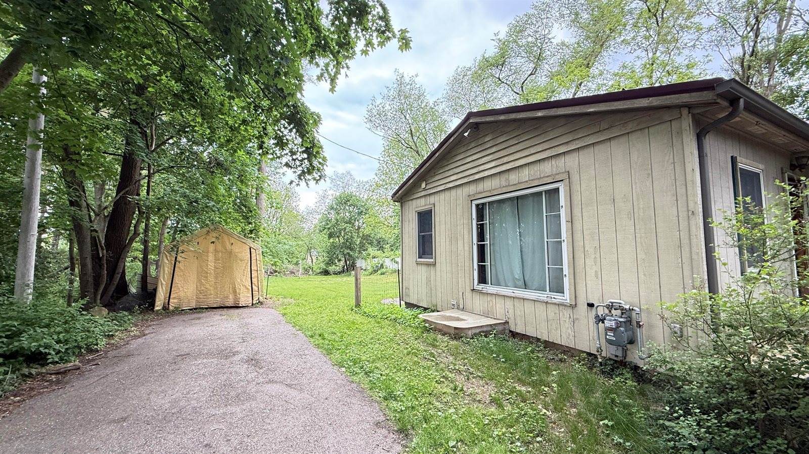 30 Zuidema Court, Kalamazoo, MI 49001